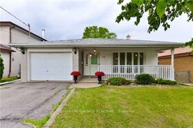 10 Doverwood Court, Toronto, ON