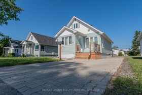 47 Devonshire Street, Cochrane, ON , MLS #T13636634 , Image - 1