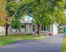 13 Brookdale Crescent, Peel, ON