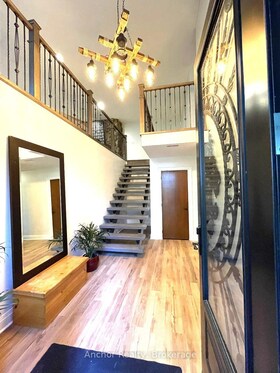 630 Farquhar Street, Muskoka, ON , MLS #X13637400 , Image - 1
