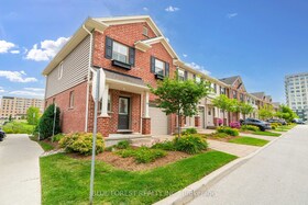 3025 Singleton Avenue, Middlesex, ON , MLS #X13638114 , Image - 1