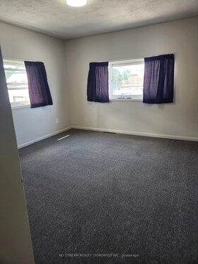 5696 Buchanan Avenue, Niagara, ON , MLS #X13639954 , Image - 1