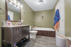 30 Hanna Road, Parry Sound, ON , MLS #X13641622 , Image - 1
