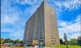 2050 Bridletowne Circle, Toronto, ON