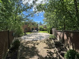 412 Freeman Crescent, Halton, ON , MLS #W13642930 , Image - 1