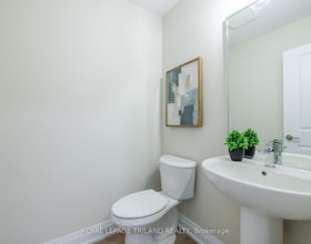 760 Banyan Lane, Middlesex, ON , MLS #X13644146 , Image - 1