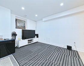 56 Mullis Crescent, Peel, ON , MLS #W13644300 , Image - 1