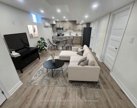 203 Rockledge Drive, Hamilton, ON , MLS #X13645398 , Image - 1