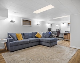 21 Spruce Street, Elgin, ON , MLS #X13645472 , Image - 1