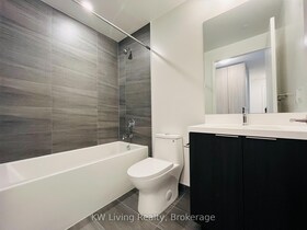 400 King Street W, Toronto, ON , MLS #C13646806 , Image - 1