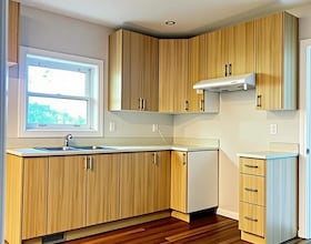 4255 STANLEY Avenue, Niagara, ON , MLS #X13648250 , Image - 1