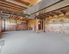 147 Midland Place, Niagara, ON , MLS #X13648366 , Image - 1