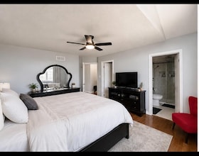 400 Skyline Avenue, Middlesex, ON , MLS #X13650268 , Image - 1