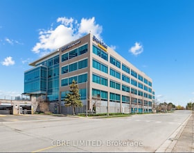 3381 Steeles Avenue E, Toronto, ON