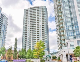 18 Harrison Garden Boulevard, Toronto, ON