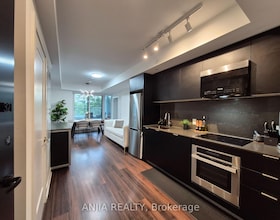 8 Cedarland Drive, York, ON