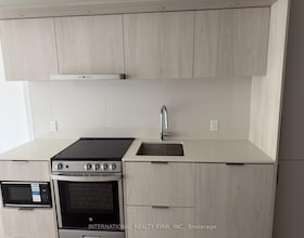 448 Burnhamthorpe Road W, Peel, ON , MLS #W13653132 , Image - 1