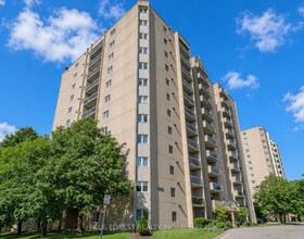 858 Commissioners Road E, Middlesex, ON , MLS #X13654662 , Image - 1