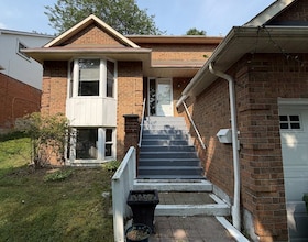 41 Broadbridge Drive, Toronto, ON