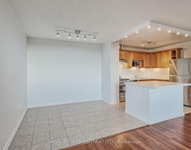 3065 Queen Frederica Drive, Peel, ON , MLS #W13661360 , Image - 1