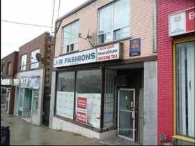 2530 Eglinton Avenue W, Toronto, ON