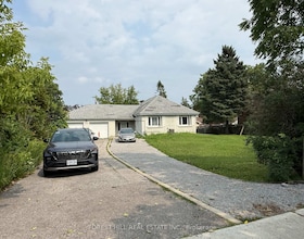 179 Bellamy Road N, Toronto, ON