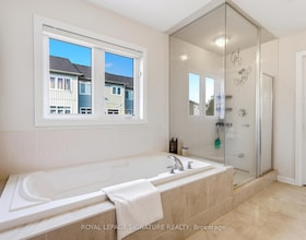14 Paisley Way, Dufferin, ON , MLS #W13662670 , Image - 1