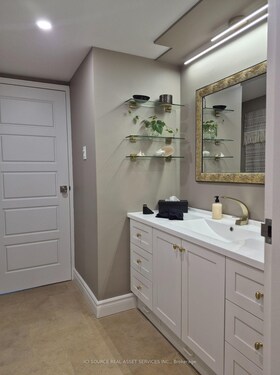 160 George Street, Ottawa, ON , MLS #X13668336 , Image - 1