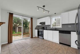 27 Finlay Road, Simcoe, ON , MLS #S13668788 , Image - 1