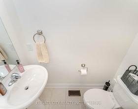 2008 Lushes Avenue, Peel, ON , MLS #W13669320 , Image - 1