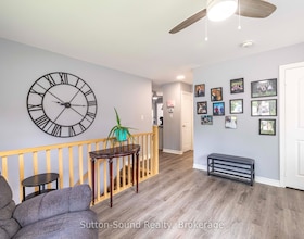 921 8th Avenue W, Grey County, ON , MLS #X13672290 , Image - 1