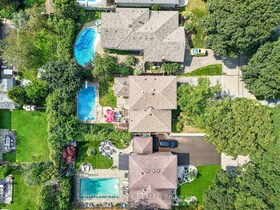 516 Kenmarr Crescent, Halton, ON , MLS #W13674076 , Image - 1