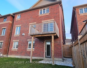 95 Bonnieglen Farm Boulevard, Peel, ON , MLS #W13674070 , Image - 1