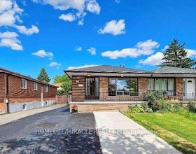 7444 Homeside Gardens, Peel, ON