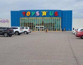970 Upper Wentworth Street, Hamilton, ON