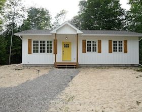 34 Rolling Hills Drive, Bruce, ON , MLS #X13686774 , Image - 1