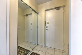 3025 Queen Frederica Drive E, Peel, ON