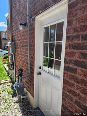 7 Humberstone Crescent, Peel, ON