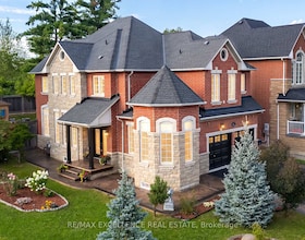 88 Oblate Crescent, Peel, ON