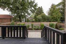 70 Parkview Hill Crescent, Toronto, ON , MLS #E13669972 , Image - 1