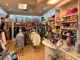 444 Yonge Street, Toronto, ON