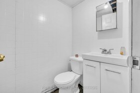 227 Bridge Avenue, Essex, ON , MLS #X13475926 , Image - 1
