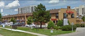 9005 Leslie Street, York, ON