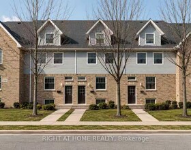 911 California Avenue, Essex, ON , MLS #X13542566 , Image - 1