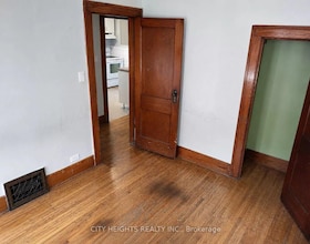 1264 Elsmere Avenue, Essex, ON , MLS #X13805266 , Image - 1