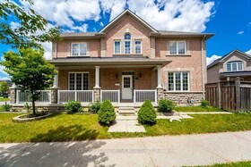 111 Steppingstone Trail, Toronto, ON , MLS #E13675120 , Image - 1
