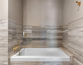 224 King Street W, Toronto, ON , MLS #C13677308 , Image - 1