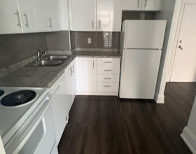 55 Charles Street W, Toronto, ON , MLS #C13679848 , Image - 1