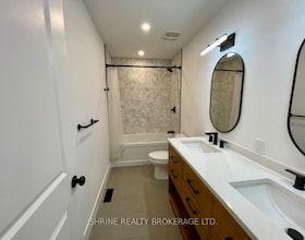 792 FLEET Street, Middlesex, ON , MLS #X13686904 , Image - 1