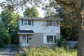33 Calderwood Drive, Frontenac, ON